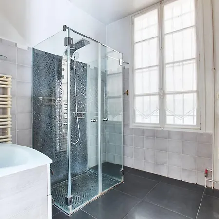 아파트 Bnbnova - 2br - Madeleine & Palais Garnier